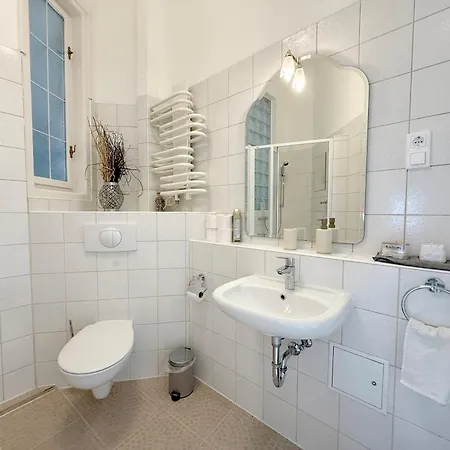 Lejlighed Elegant 125m2 In Center Of