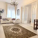 Elegant 125m2 In Center Of * Budapest