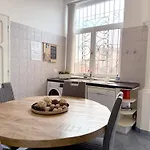 Elegant 125m2 In Center Of Apartman *