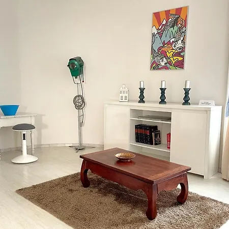 Apartment Elegant 125m2 In Center Of *