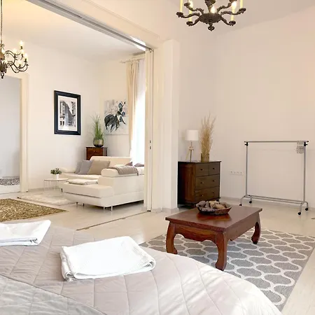 아파트 Elegant 125m2 In Center Of 부다페스트