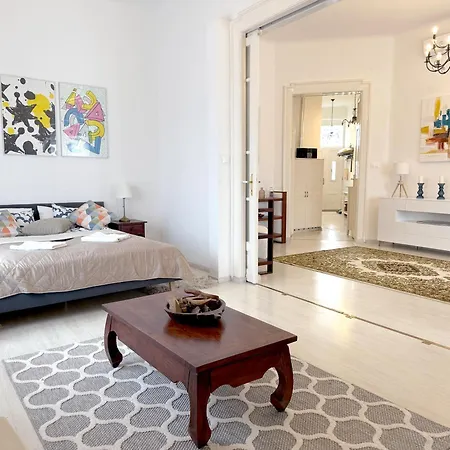 Elegant 125m2 In Center Of Apartment *