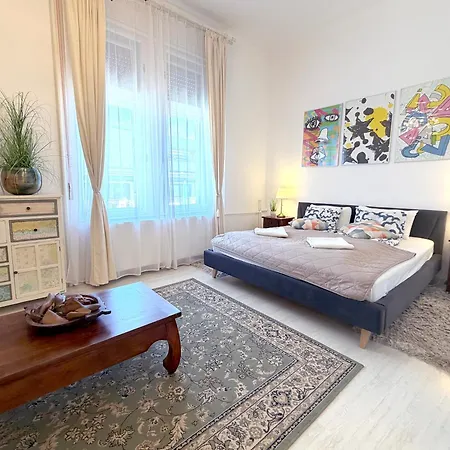 Elegant 125m2 In Center Of Appartamento Budapest