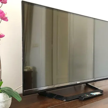 Elegant 125m2 In Center Of