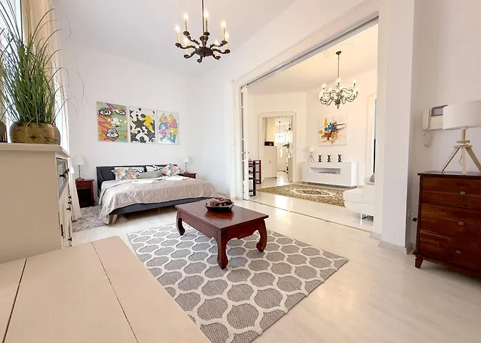 Elegant 125m2 In Center Of Apartament Budapeszt