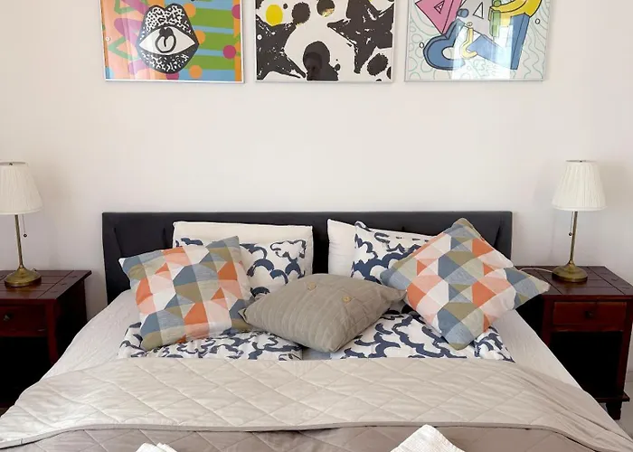 Elegant 125m2 In Center Of