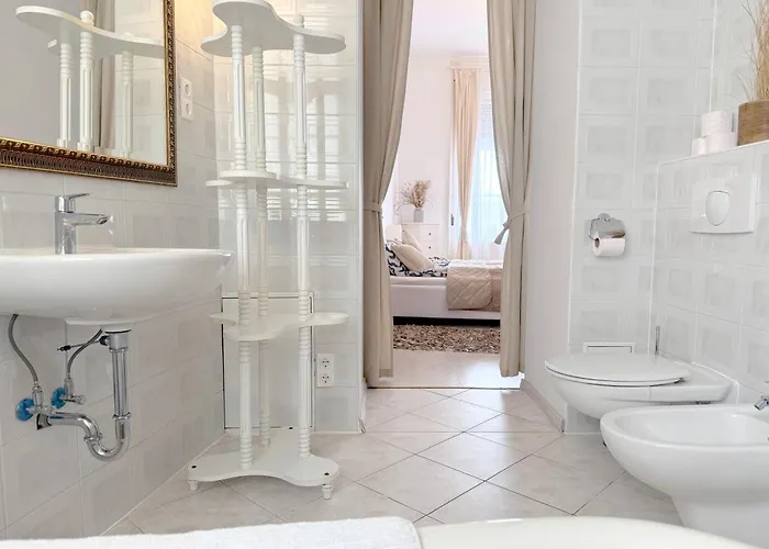 Elegant 125m2 In Center Of Apartament *