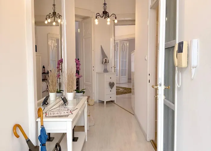 Apartament Elegant 125m2 In Center Of Budapeszt