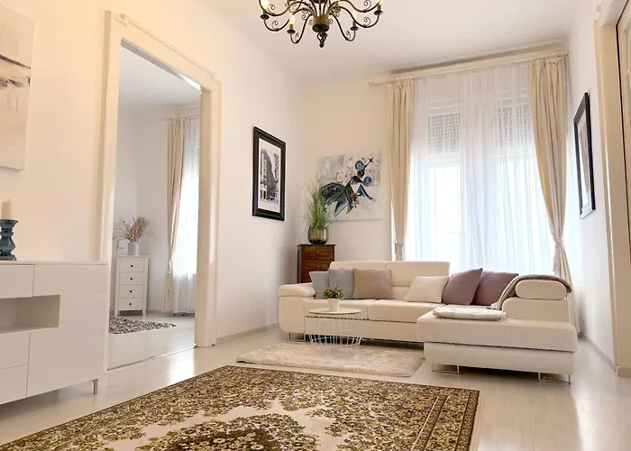 Elegant 125m2 In Center Of Budapeszt