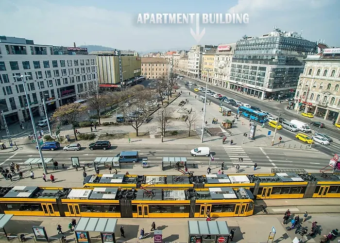 Elegant 125m2 In Center Of Apartament